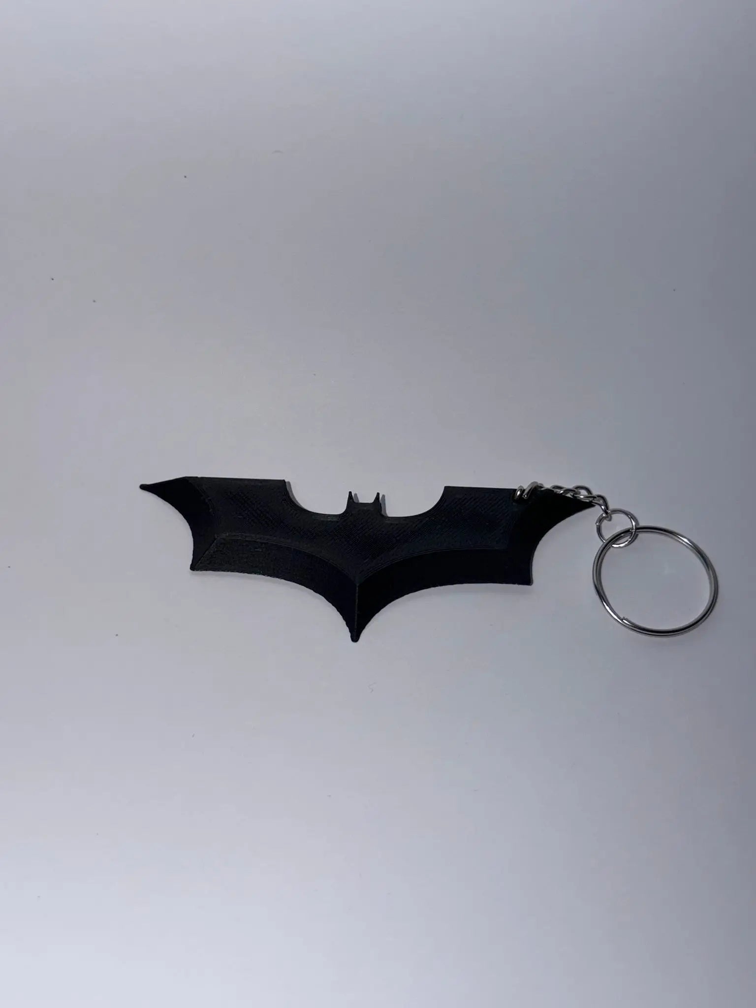 Llavero de Batman - Silueta Logo de Cómic con Acabado Premium