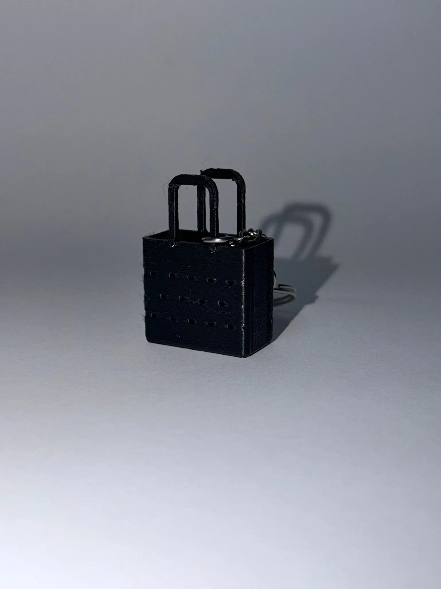 Llavero Mini Bolso de Mano - Diseño Miniatura 3D con Textura