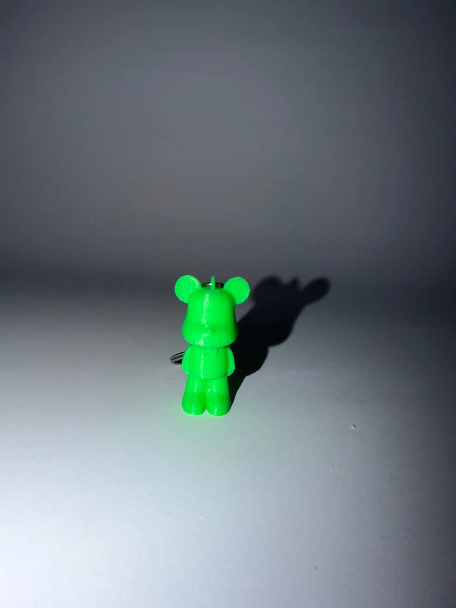 Llavero Osito Art Toy - Miniatura 3D Estilo Urbano Coleccionable